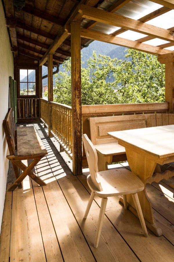 Hotel Chasa Chalavaina Мюстаир Экстерьер фото